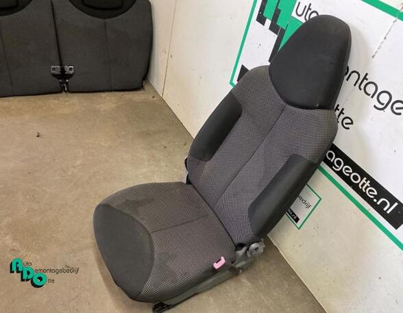 Seat TOYOTA AYGO (_B1_)