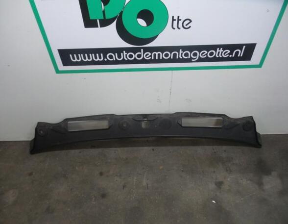 Scuttle Panel (Water Deflector) BMW 3 (E90), BMW 1 (E81), BMW 1 (E87)