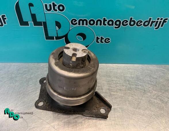 Engine Mount Bracket VW TRANSPORTER V Van (7HA, 7HH, 7EA, 7EH)