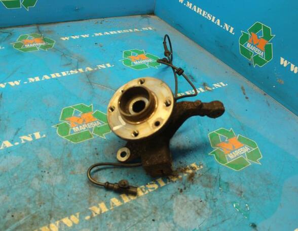 Stub Axle NISSAN Micra III (K12)