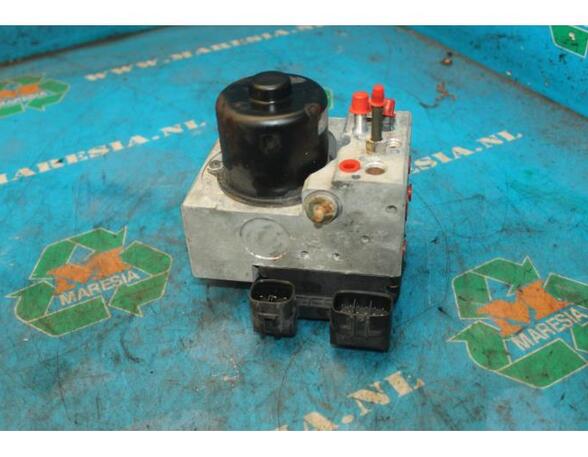 Abs Hydraulic Unit LEXUS IS I (GXE1, JCE1)