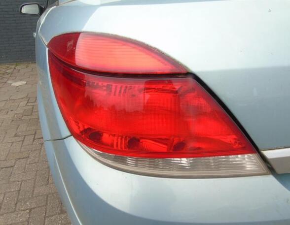 Combination Rearlight OPEL Astra H Twintop (L67)