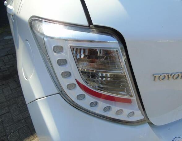 Achterlicht TOYOTA YARIS (_P13_)