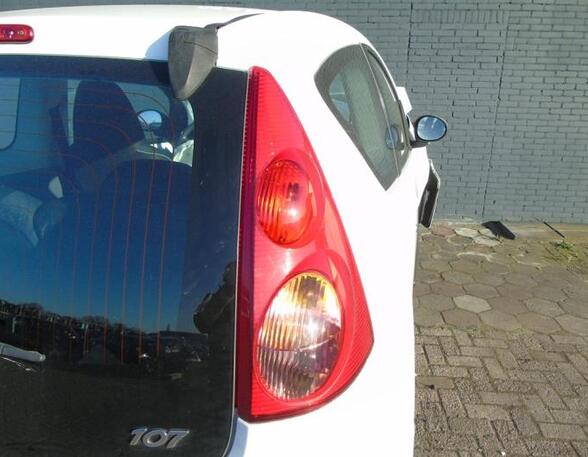 Achterlicht PEUGEOT 107 (PM_, PN_)