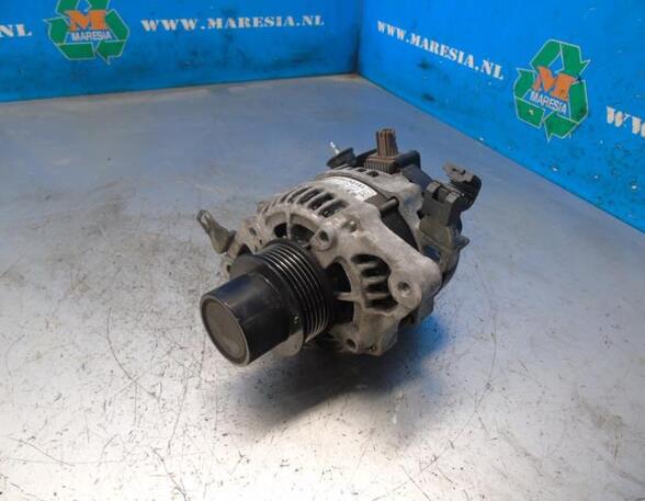 Dynamo (Alternator) TOYOTA YARIS (_P13_)