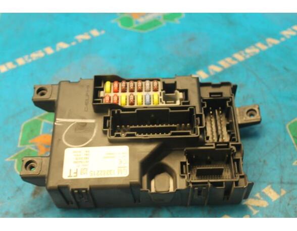 Fuse Box OPEL Corsa D (S07)