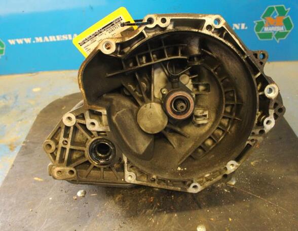 Schaltgetriebe Opel Corsa D S07 55555932 P6577876