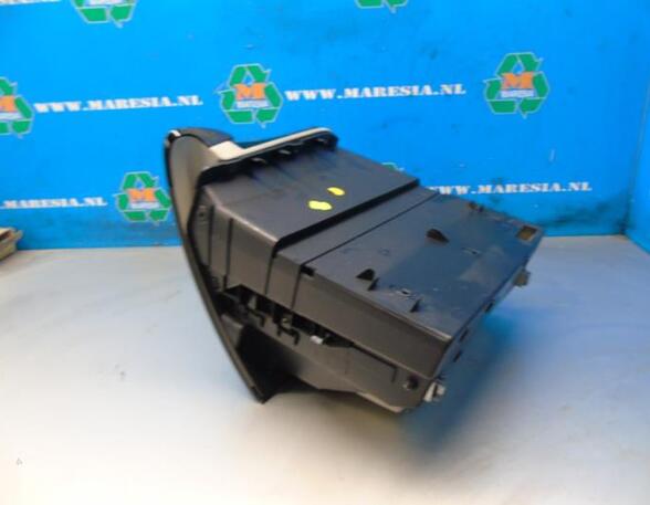 Glove Compartment (Glovebox) RENAULT CAPTUR I (J5_, H5_), RENAULT CLIO IV (BH_)