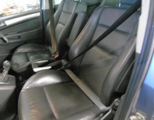 Safety Belts OPEL Zafira/Zafira Family B (A05)