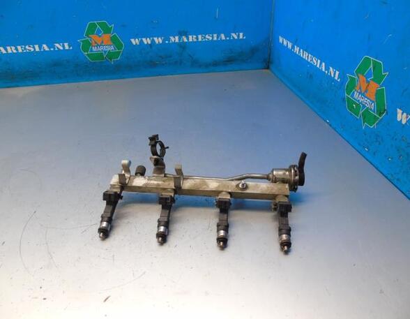 Petrol Fuel Rail OPEL MERIVA B MPV (S10)