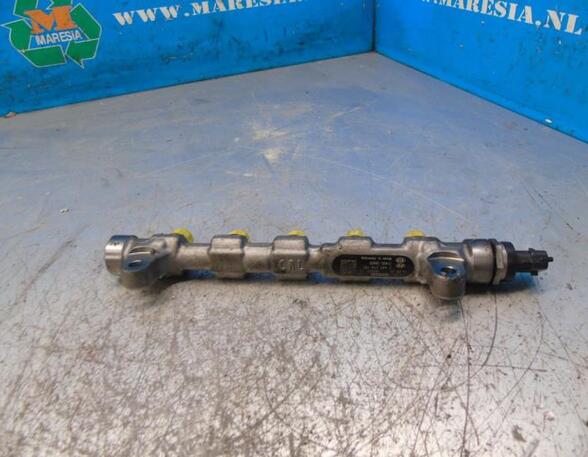 Petrol Fuel Rail KIA SPORTAGE (SL)