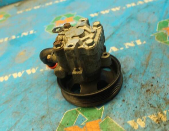 Power steering pump KIA Carens III Großraumlimousine (UN)