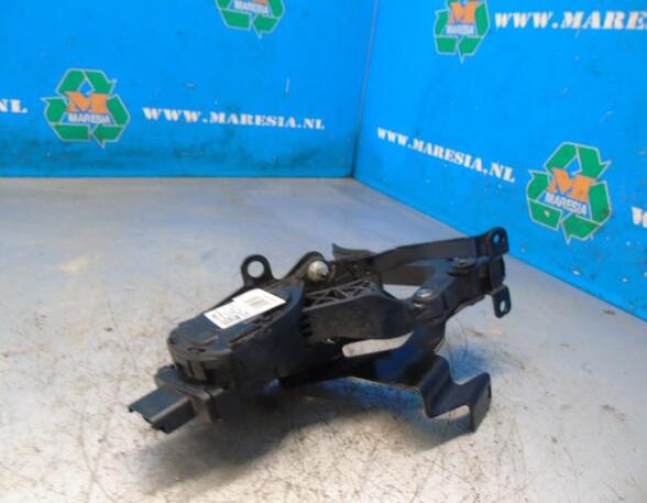 Accelerator pedal PEUGEOT EXPERT Van (VF3A_, VF3U_, VF3X_)