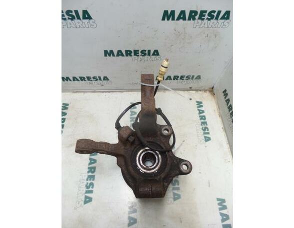 Stub Axle RENAULT Clio II (BB, CB)