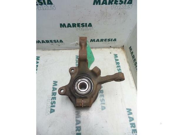 Stub Axle RENAULT Clio II (BB, CB)