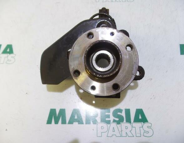 Stub Axle RENAULT Twingo II (CN0)