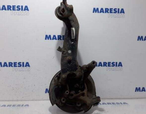 Stub Axle FIAT Croma (194)