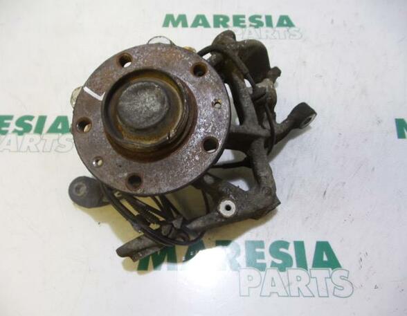 Stub Axle PEUGEOT 407 SW (6E)