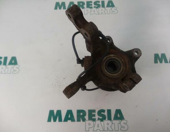 Stub Axle RENAULT Clio II (BB, CB)