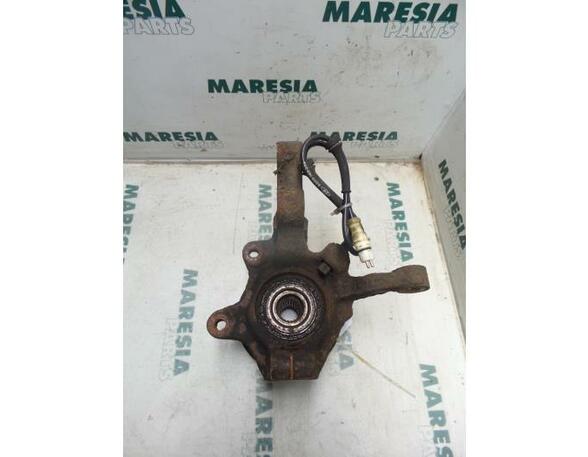 Stub Axle RENAULT Clio II (BB, CB)