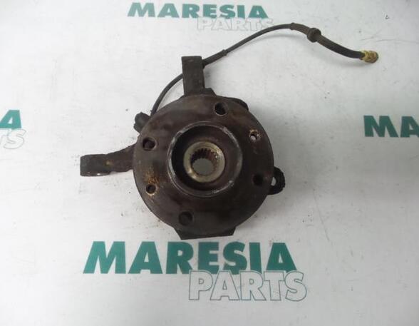 Stub Axle RENAULT CLIO II (BB_, CB_), RENAULT THALIA I (LB_), RENAULT CLIO III (BR0/1, CR0/1)