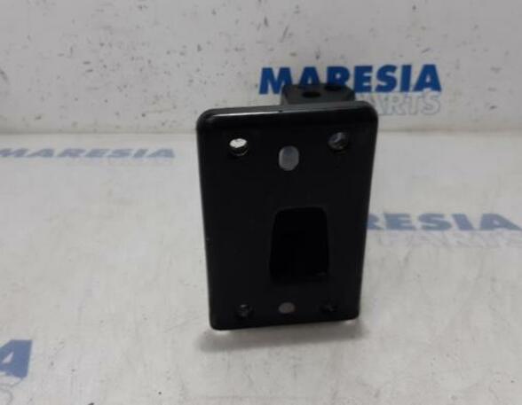 Front Axle Bracket FIAT 500 (312), FIAT 500 C (312)