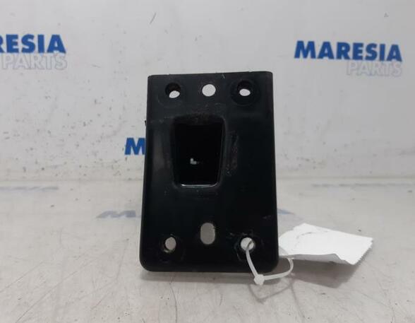 Front Axle Bracket FIAT 500 (312), FIAT 500 C (312)