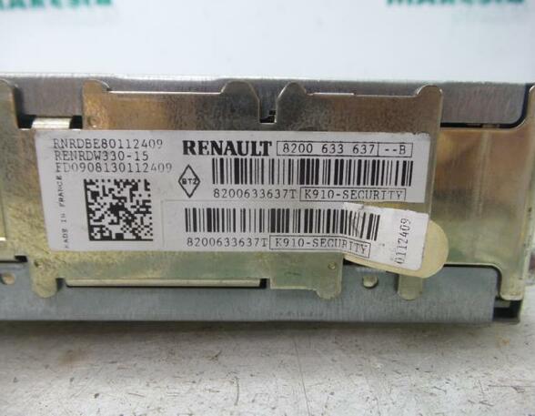 Radio Renault Grand Scénic II 2.0 16V - 8200562733 RENAULT