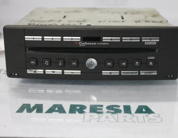 CD-Radio Renault Espace IV K 8200089153 P366595