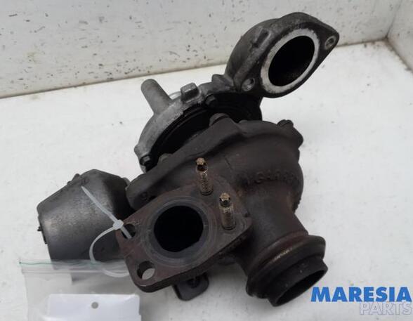 Turbocharger CITROËN DS5, PEUGEOT 3008 MPV (0U_), PEUGEOT 207 CC (WD_), PEUGEOT 308 I (4A_, 4C_)