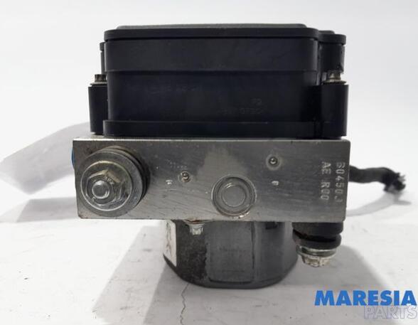 Pumpe ABS Peugeot 308 II  9805825380 P19330131