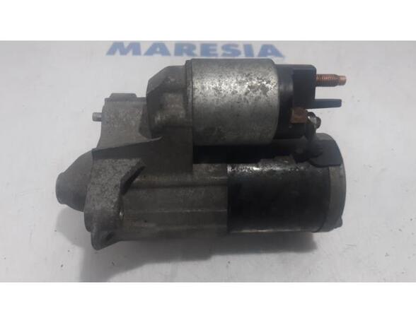 Startmotor RENAULT Trafic III Kasten (FG)