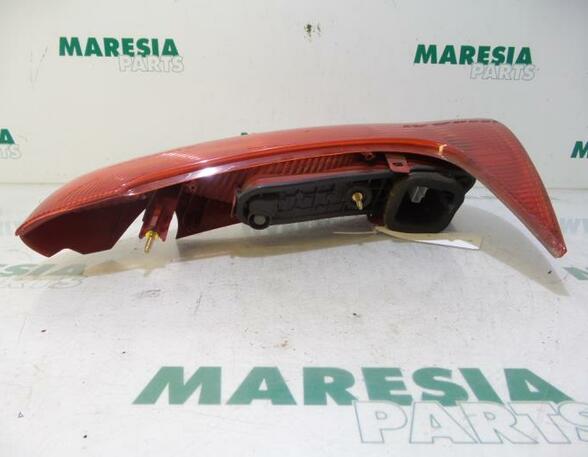 Combination Rearlight PEUGEOT 206 SW (2E/K)