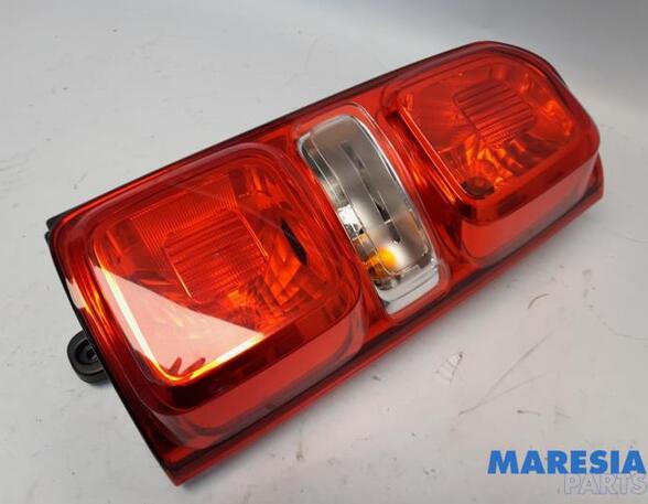 Combination Rearlight PEUGEOT Expert Kasten (V)