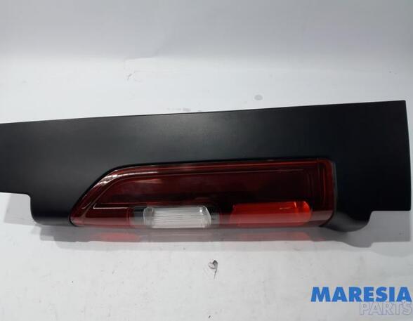 Combination Rearlight RENAULT TRAFIC III Van (FG_)