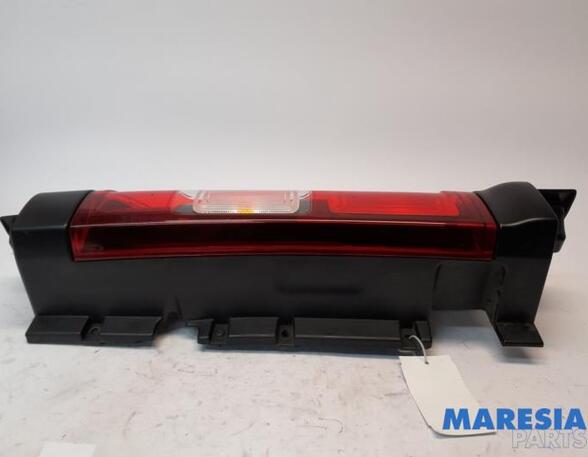 Combination Rearlight NISSAN NV300 Van (X82)