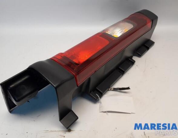 Combination Rearlight OPEL VIVARO B Van (X82), OPEL VIVARO B Bus (X82)