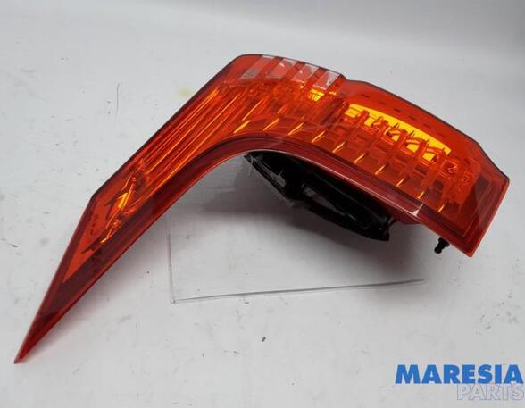 Combination Rearlight PEUGEOT 5008 (0U_, 0E_)