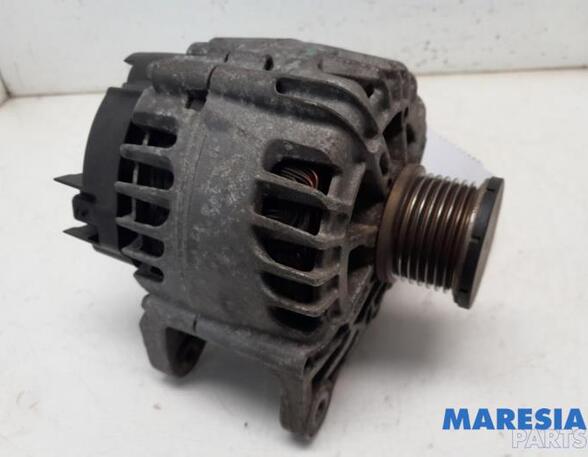 Dynamo (Alternator) RENAULT CAPTUR I (J5_, H5_)