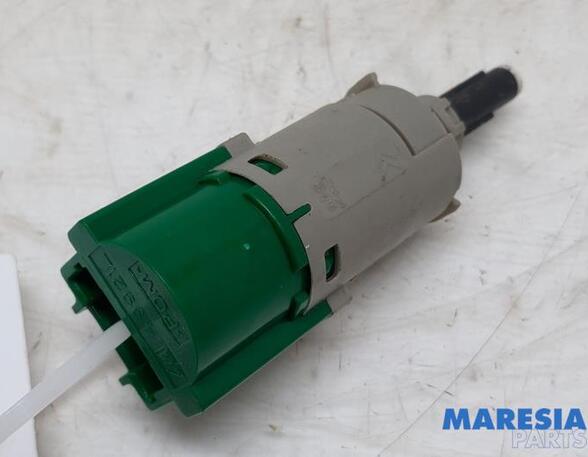 Brake Light Switch PEUGEOT 208 I (CA_, CC_)