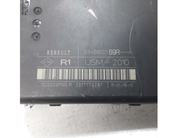 Fuse Box RENAULT MEGANE III Grandtour (KZ0/1)