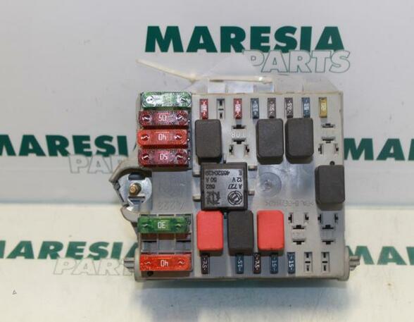 Fuse Box ALFA ROMEO 147 (937)