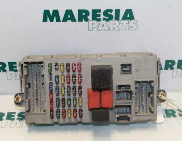 Fuse Box FIAT Punto (188)