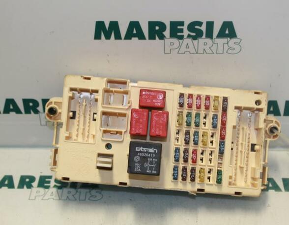 Fuse Box FIAT Stilo (192)