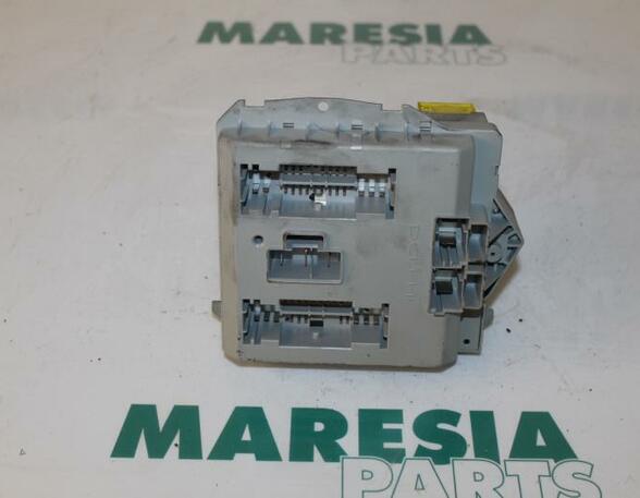 Fuse Box FIAT Punto (188)