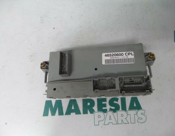 Fuse Box FIAT Punto (188)