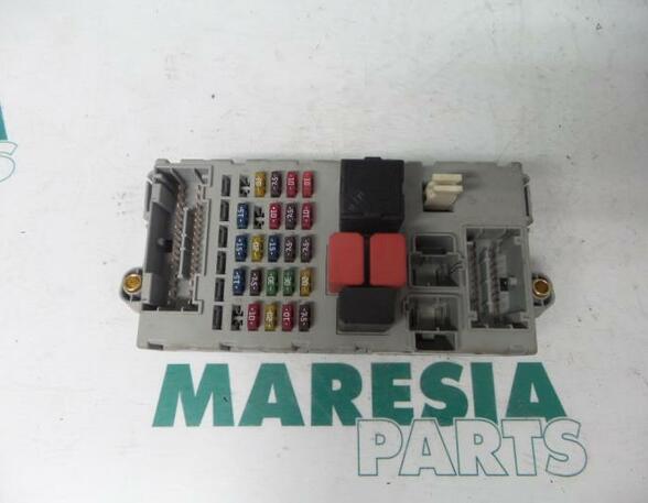 Fuse Box FIAT Punto (188)