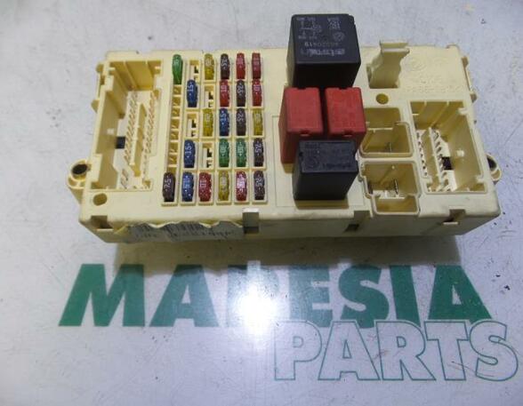 Fuse Box FIAT Punto (188), FIAT Punto Kasten/Schrägheck (188)