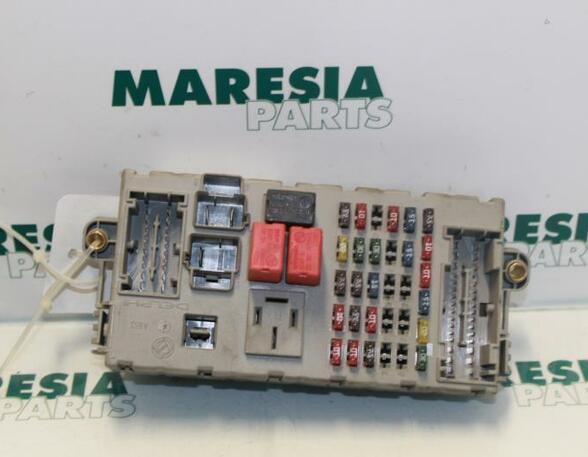 Fuse Box FIAT Punto (188)