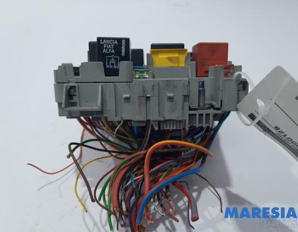 Fuse Box FIAT DOBLO Cargo (263_), FIAT DOBLO MPV (263_), FIAT DOBLO Platform/Chassis (263_)